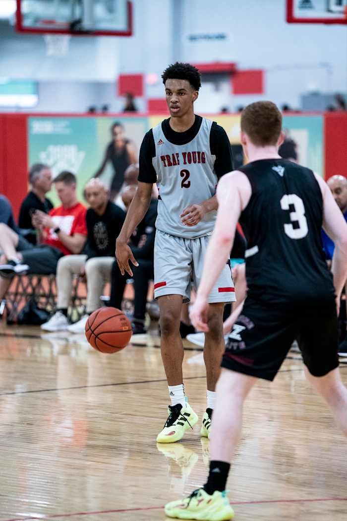 Griffen said new Alabama commit Jaden Bradley has begun to reach out trying to lure him in. (Photo: adidas 3SSB)